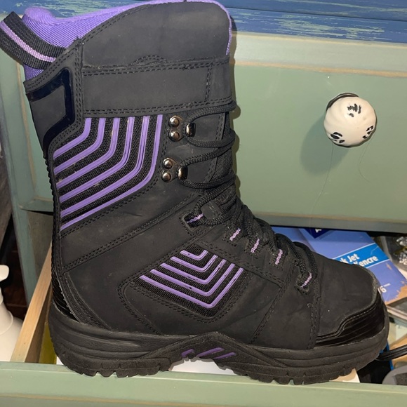 THINSULATE WOMENS SIZE7 - Picture 1 of 7